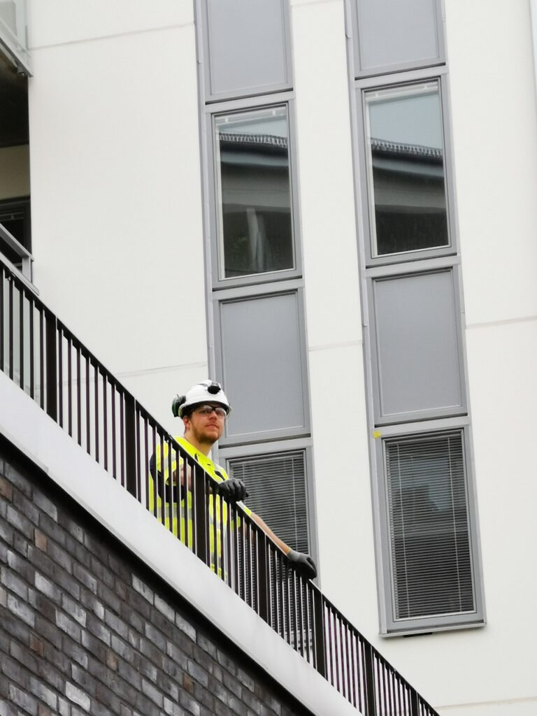 worker, man, railings-6563337.jpg